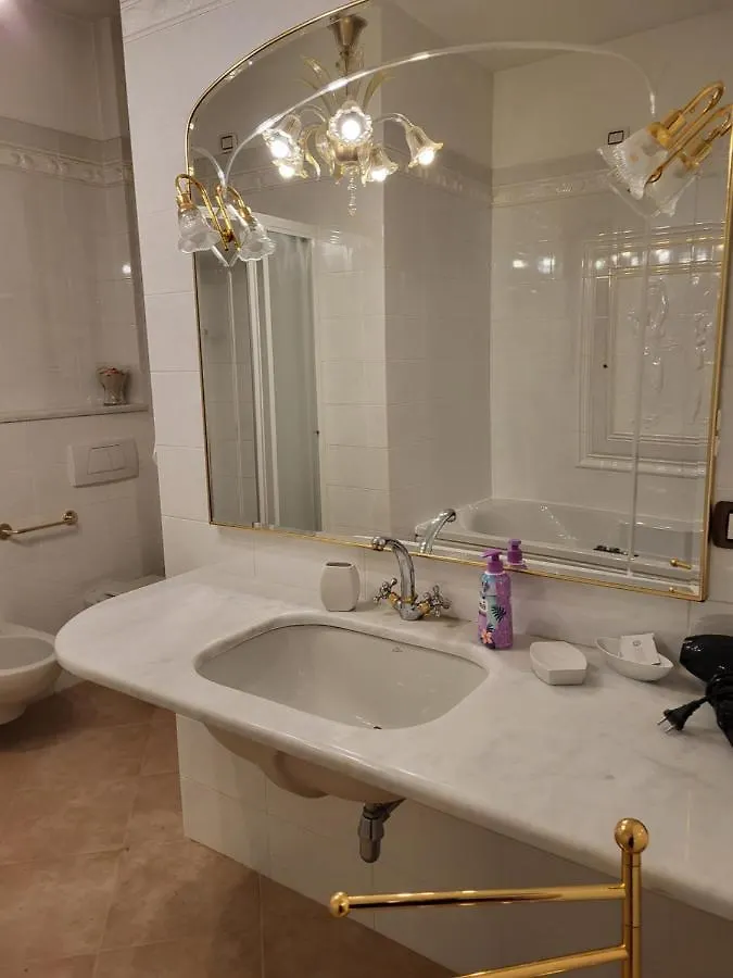 Villa Il Pettirosso Специя Италия